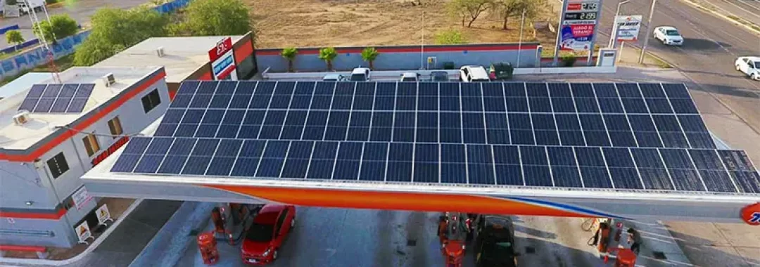 Descubre cómo nuestras soluciones de energía solar y baterías de respaldo en México y California garantizan una autonomía energética eficiente y sostenible para tu hogar o negocio