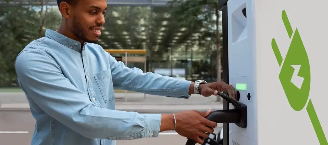 Descubre cómo nuestras soluciones de energía solar y baterías de respaldo en México y California garantizan una autonomía energética eficiente y sostenible para tu hogar o negocio